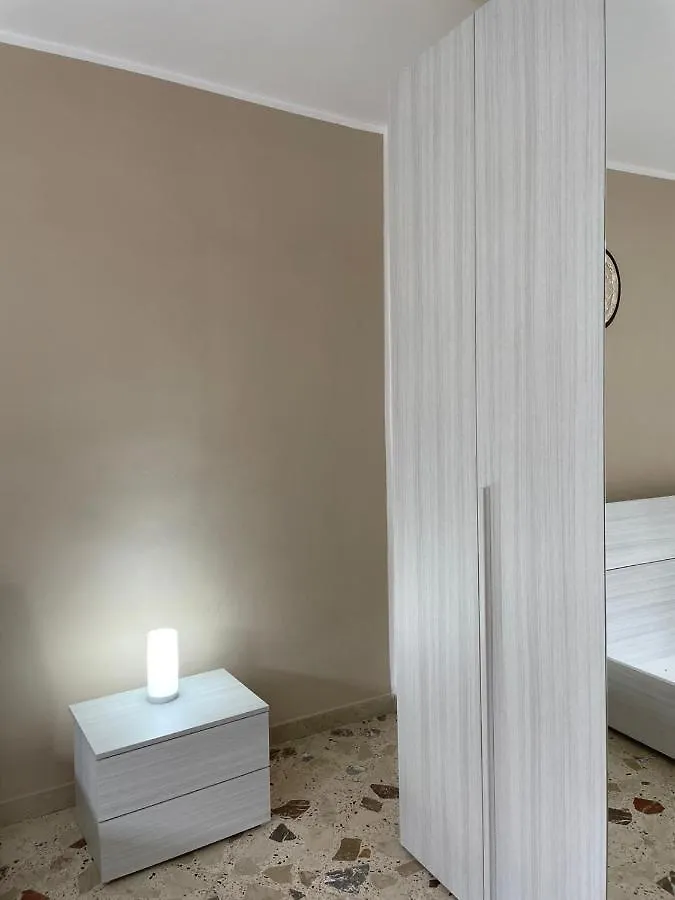 Casa Donna Rosa Villa San Mauro Castelverde 0*,